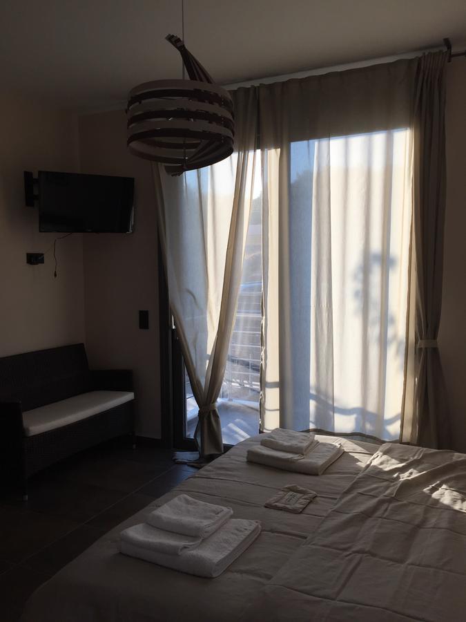 Villa Sunset ลาโกนิสซี ภายนอก รูปภาพ