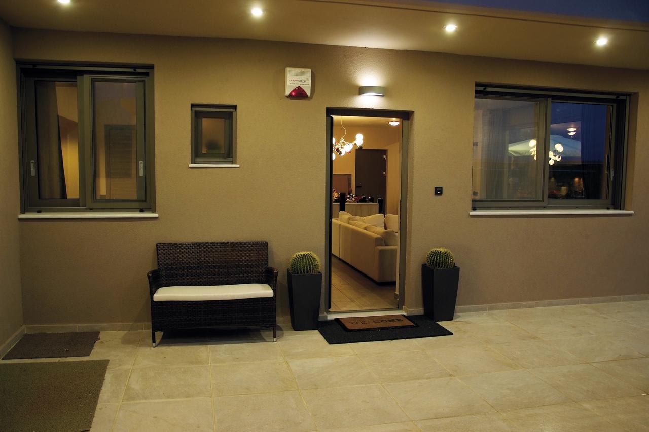 Villa Sunset ลาโกนิสซี ภายนอก รูปภาพ